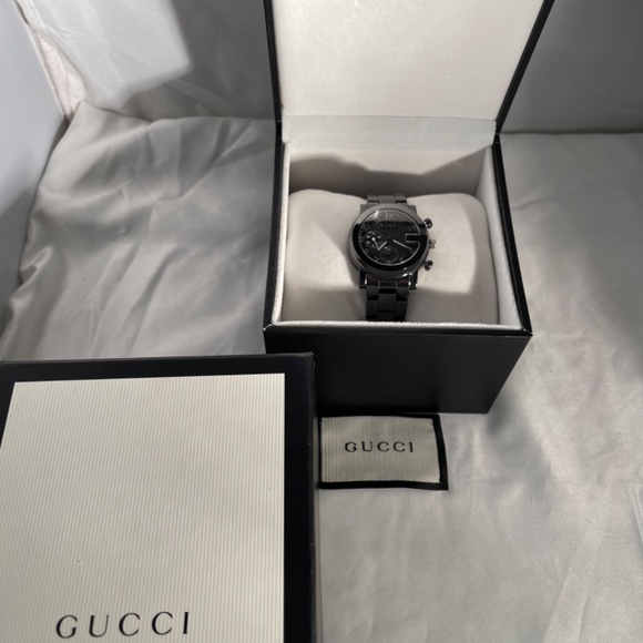Gucci watch - Picture 5 of 7
